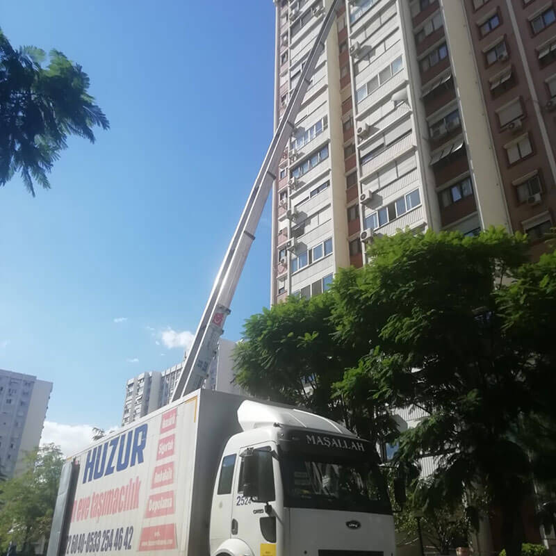 Şehir İçi Taşımacılığın Zorlukları ve Çözümler : Kapak Görseli